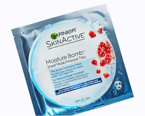FREE SAMPLE – Garnier SkinActive Moisture Bomb Sheet Mask