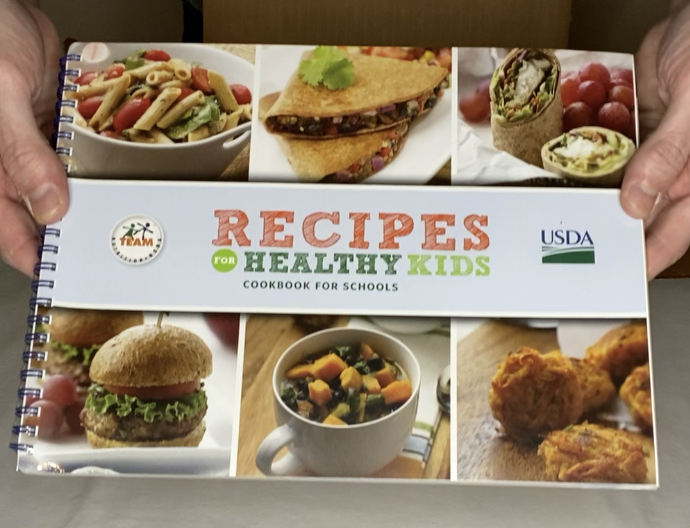 FREE Recipe Book from USDA ► Recipes for Healthy Kids for Cookbook for Schools
