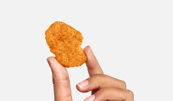 FREE AFTER REBATE – 2 lb Box of SIMULATE NUGGS Chicken Nuggets @ Costco